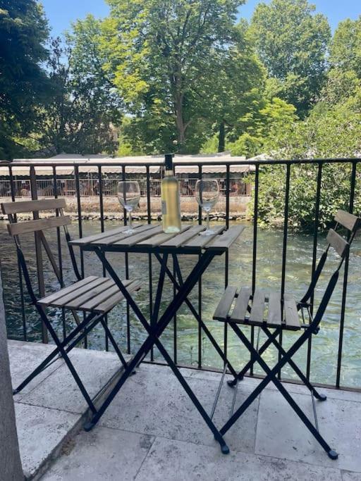 Apartment Riverside Flat Between Isle Sur La Sorgue & Gordes *