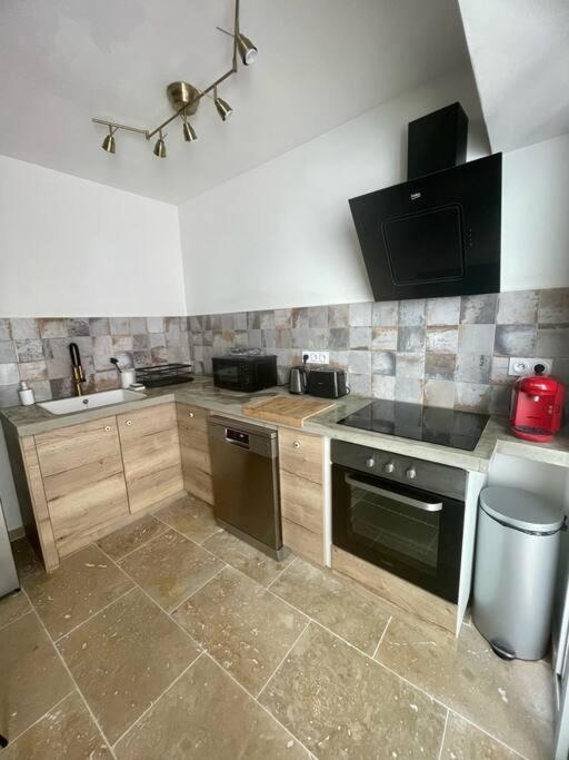 Riverside Flat Between Isle Sur La Sorgue & Gordes * Fontaine-de-Vaucluse