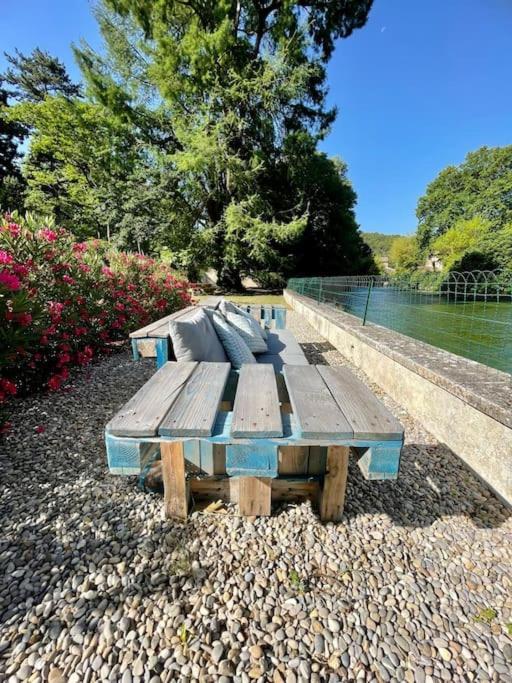 Riverside Flat Between Isle Sur La Sorgue & Gordes Appartement *